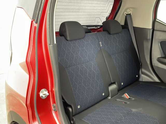 三菱 ｅＫクロス T 兵庫県 2019(令1)年 4.3万km アメジストブラック/レッドM ・社外ディスプレイオーディオ（Alexa・BT・スマートフォン連携）/・バックカメラ/・マイパイロット/・先進快適パッケージ/・Eアシスト/・衝突軽減ブレーキ/・車線逸脱警報/・車線逸脱防止支援/・クリアランスソナー/・LEDオートライト/・フォグランプ/・オートハイビーム/・シートヒーター/・オートホールド/・電動パーキングブレーキ/・ステアリングリモコン/・ドアバイザー/・アイドリングストップ/・ETC/・バニティミラー/・プッシュスタート/・スマートキー/・純正15インチアルミホイール/・フロアマット/・W＋サイドエアバック/・カーテンエアバック/・BLITZ製スロットルコントローラ（Power Thro）/・MITSUBA製ホーン（ALPHAII）/・社外サブウーハー