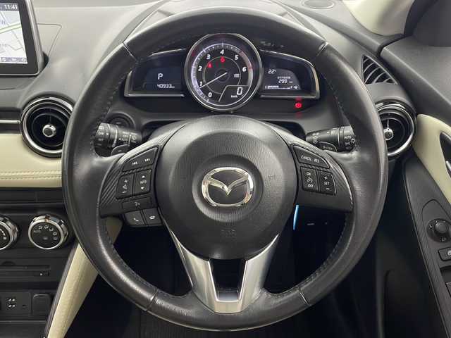 マツダ デミオ XD ツーリング Lパッケージ 大阪府 2015(平27)年 4.1万km ダイナミックブルーマイカ 純正ナビ（ＣＤ　ＤＶＤ　ＳＤ　ＵＳＢ　ＢＴ　フルセグＴＶ）　/バックカメラ/ＥＴＣ/ＢＳＭ/HUD/セーフティパック/クルーズコントロール/スマートブレーキ　/車線逸脱防止装置　/パドルシフト/ＬＥＤオートヘッドライト/オートハイビーム/スマートキー/スペアキーあり/純正フロアマット/ハーフレーザーシート