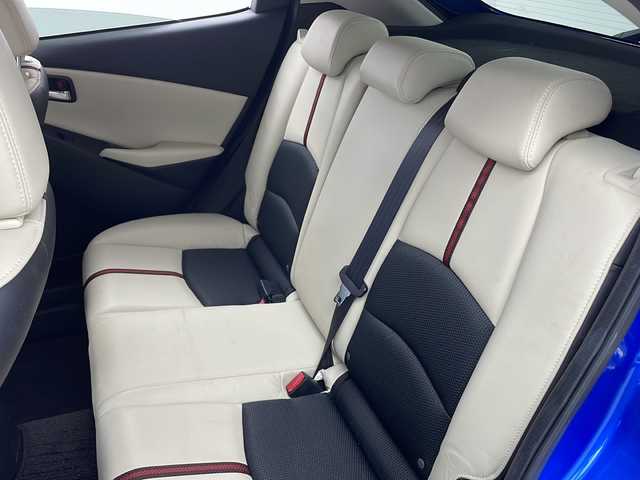 マツダ デミオ XD ツーリング Lパッケージ 大阪府 2015(平27)年 4.1万km ダイナミックブルーマイカ 純正ナビ（ＣＤ　ＤＶＤ　ＳＤ　ＵＳＢ　ＢＴ　フルセグＴＶ）　/バックカメラ/ＥＴＣ/ＢＳＭ/HUD/セーフティパック/クルーズコントロール/スマートブレーキ　/車線逸脱防止装置　/パドルシフト/ＬＥＤオートヘッドライト/オートハイビーム/スマートキー/スペアキーあり/純正フロアマット/ハーフレーザーシート