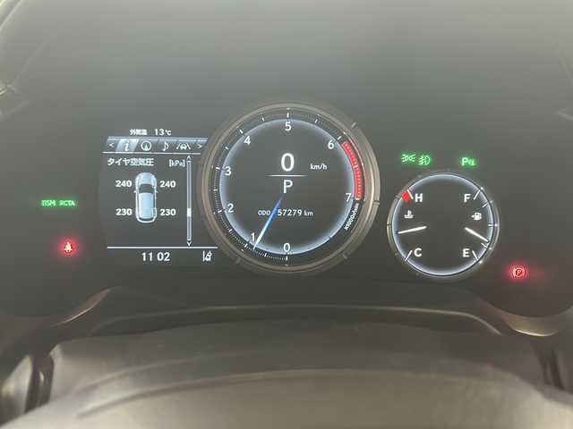 レクサス ＲＸ 200t Fスポーツ 愛知県 2016(平28)年 5.8万km グラファイトブラックガラスフレーク 純正ナビ/・フルセグ/・ＣＤ、ＤＶＤ、ＳＤ/・ＢＴ/・ＵＳＢ/・ＡＵＸ/・ラジオ/サンルーフ/ステアリングヒーター/前席シートヒーター/前席ベンチレーション/後席シートヒーター/後席電動格納/後席サンシェード/ヘッドアップディスプレイ/走行モード切替/オールオートウィンドウ/電動格納ミラー/電動リアゲート/ステアリングスイッチ/パドルシフト/左サイドカメラ