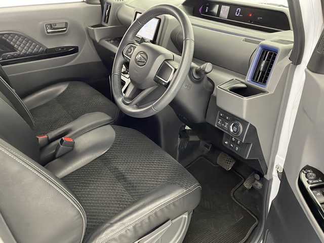 ダイハツ タント カスタム RS 宮崎県 2019(令1)年 5.1万km ブラックマイカメタリック/シャイニングホワイトパール 禁煙車/衝突被害軽減ブレーキ/社外ナビTV/（カロッツェリア/AVIC-RZ910/CD/DVD/Bluetooth/FMAM/フルセグTV)/社外バックカメラ/社外ドライブレコーダー/純正ビルトインETC/純正LEDオートライト/純正LEDフォグ/純正15インチアルミ/純正エアロ/純正ルーフエンドスポイラー/純正セキュリティアラーム/純正フロアマット/両側電動スライドドア/クリアランスソナー/オート電動格納ミラー/オートエアコン/前席シートヒーター/ハーフレザーシート/本革巻ハンドル/スマートキー/プッシュエンジンスタート/新車時保証書/取扱い説明書