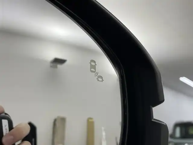 ホンダ ＺＲ－Ｖ ハイブリッド e:HEV Z 埼玉県 2024(令6)年 0.7万km クリスタルブラックパール 純正９型ナビ　ＢＯＳＥサウンド　レザーシート　シートヒーター　全方位カメラ　ＢＳＭ　ＬＥＤヘッドライト　ビルトインＥＴＣ２．０　前後ドライブレコーダー　追従走行　パワーシート　ダウンヒルアシスト