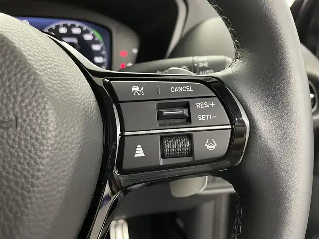 ホンダ ＺＲ－Ｖ ハイブリッド e:HEV Z 埼玉県 2024(令6)年 0.7万km クリスタルブラックパール 純正９型ナビ　ＢＯＳＥサウンド　レザーシート　シートヒーター　全方位カメラ　ＢＳＭ　ＬＥＤヘッドライト　ビルトインＥＴＣ２．０　前後ドライブレコーダー　追従走行　パワーシート　ダウンヒルアシスト