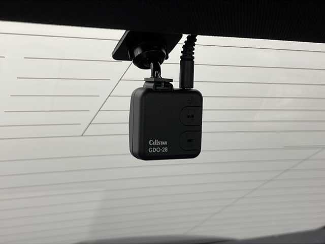 レクサス ＩＳ 300h Fスポーツ モードブラックS 愛知県 2022(令4)年 1.7万km グラファイトブラックガラスフレーク /禁煙車//特別仕様車”Mode Black S”//純正ナビ//フルセグTV/CD/DVD/SD/USB/Bluetooth/AUX/AMFM//前後ドラレコ(TZ-D201)//ビルトインETC2.0//パノラミックビューモニター//バックカメラ//AIMGAINトランクスポイラー//純正BBS製鍛造アルミ(マットブラック)//専用ブレーキキャリパー(オレンジ)//専用ブラック外装加飾//専用ウルトラスエード&Ltexスポーツシート//レクサスセーフティシステム+//レーダークルーズコントロール//ブラインドスポットモニター//パーキングサポートブレーキ//三眼LEDヘッドライト//オートライト//前席パワーシート(運転席ポジションメモリー付)//前席シートヒーター&ベンチレーション//アルミスポーツぺダル&フットレスト//アナログクロック//ISプレミアムサウンドシステム//ナノイーX//電子パーキングブレーキ//ブレーキホールド//パワーイージーアクセスシステム//純正フロアマット//ディンプル本革ステアリング//ステアリングスイッチ//パドルシフト//ディンプル本革シフトノブ//プッシュスタート//電動格納ミラー//新車保証書・取扱説明書//スペアキー