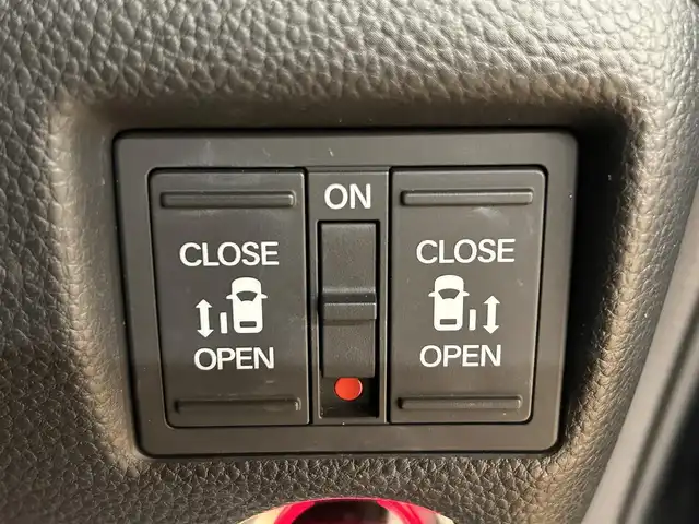 ホンダ Ｎ ＢＯＸ カスタム G EX ターボ ホンダセンシング 群馬県 2018(平30)年 5.4万km クリスタルブラックパール ホンダセンシング/・衝突軽減ブレーキ/・レーンキープアシスト/・オートライト/・リアコーナーセンサー/・クルーズコントロール/・横滑り防止/純正7インチナビ/・AM/FM/フルセグTV/・Bluetooth/SD/・CD/DVD/USB/バックカメラ/両側電動スライドドア/パドルシフト/LEDヘッドライト/LEDフォグランプ/純正フロアマット/純正ドアバイザー/純正ETC/純正15インチアルミホイール/純正ドライブレコーダー/スマートキー/プッシュスタート