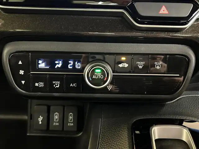 ホンダ Ｎ ＢＯＸ カスタム G EX ターボ ホンダセンシング 群馬県 2018(平30)年 5.4万km クリスタルブラックパール ホンダセンシング/・衝突軽減ブレーキ/・レーンキープアシスト/・オートライト/・リアコーナーセンサー/・クルーズコントロール/・横滑り防止/純正7インチナビ/・AM/FM/フルセグTV/・Bluetooth/SD/・CD/DVD/USB/バックカメラ/両側電動スライドドア/パドルシフト/LEDヘッドライト/LEDフォグランプ/純正フロアマット/純正ドアバイザー/純正ETC/純正15インチアルミホイール/純正ドライブレコーダー/スマートキー/プッシュスタート