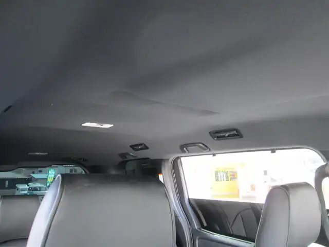 トヨタ ヴォクシー ZS 煌Ⅱ 千葉県 2020(令2)年 4.4万km ブラック ALPINE11型ナビ、フルセグTV/バックカメラ/社外オーディオ【DVD/CD/BT/SD】/Toyota Safety Sense/BLITZ車高調/社外SPマフラー(純正積込)/両側パワースライドドア/LEDヘッドライト&フォグランプ(黄緑)/クルーズコントロール/LDA(レーンディパーチャーアラート)/クリアランスソナー/革調シートカバー/社外スピーカー/ビルトインETC/スペアキー/純正リモコンエンジンスターター/取扱説明書/新車時保証書