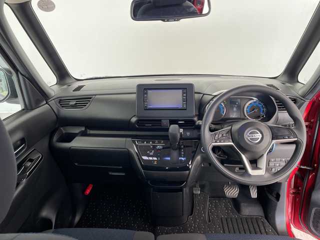 日産 ルークス ハイウェイスター X 愛知県 2021(令3)年 2.5万km スパークリングレッド/ブラック 純正ナビ/全方位カメラ/片側パワースライド/バックカメラ/コーナーセンサー/純正アルミホイール/LEDヘッドライト/オートマチックハイビーム/衝突軽減システム/フルセグ/CD /Bluetooth/ステアリングスイッチ/スマートキー/プッシュスタート