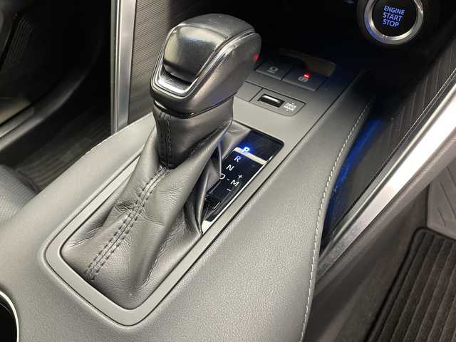 トヨタ ハリアー Z レザーパッケージ 長野県 2021(令3)年 3.1万km プレシャスブラックパール フルモデリスタエアロ/JBLプレミアムサウンド/純正メモリナビ&フルセグTV&USB&BT/トヨタセーフティセンス/アダプティブクルーズコントロール/レーントレーシングアシスト/プリクラッシュセーフティ/クリアランスソナー/オートマチックハイビーム/先行車発進告知/パワーバックドア/ハーフレザーシート/前席エアシート/前席シートヒーター/前席パワーシート/ステアリングスイッチ/全方位カメラ/ビルトインETC2.0/LEDヘッドライト/オートライト/電動格納ミラー/ウィンカーミラー/電動ホールド/オートホールド/純正19インチAW装着/純正フロアマット/プッシュスタート/スマートキー