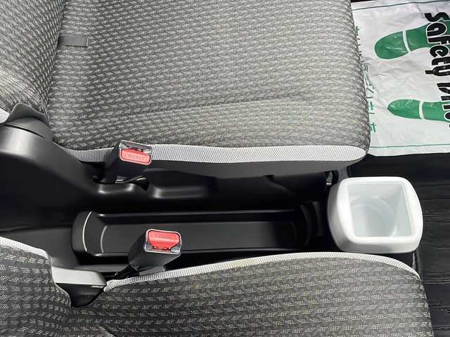 マツダ フレア クロスオーバー ハイブリッド XS 新潟県 2021(令3)年 4.8万km 赤Ⅱ カラーコード：DW6/純正SDナビ(CN-RZ765W)/(AM/FM/CD/DVD/SD/Bluetooth)/フルセグTV/バックカメラ/衝突軽減ブレーキ/レーンキープアシスト/コーナーセンサー/D/N席シートヒーター/前後ドライブレコーダー/オートライト/LEDヘッドライト/横滑り防止装置/スマートキー/スペアキー×1/プッシュスタート/アイドリングストップ/電動格納ミラー/純正フロアマット/取扱説明書/保証書