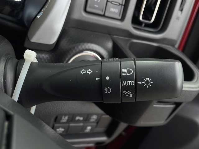 マツダ フレア クロスオーバー ハイブリッド XS 新潟県 2021(令3)年 4.8万km 赤Ⅱ カラーコード：DW6/純正SDナビ(CN-RZ765W)/(AM/FM/CD/DVD/SD/Bluetooth)/フルセグTV/バックカメラ/衝突軽減ブレーキ/レーンキープアシスト/コーナーセンサー/D/N席シートヒーター/前後ドライブレコーダー/オートライト/LEDヘッドライト/横滑り防止装置/スマートキー/スペアキー×1/プッシュスタート/アイドリングストップ/電動格納ミラー/純正フロアマット/取扱説明書/保証書