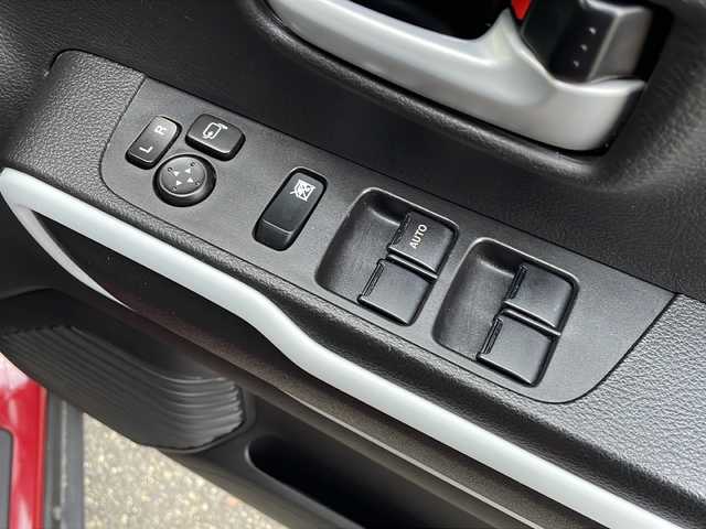 マツダ フレア クロスオーバー ハイブリッド XS 新潟県 2021(令3)年 4.8万km 赤Ⅱ カラーコード：DW6/純正SDナビ(CN-RZ765W)/(AM/FM/CD/DVD/SD/Bluetooth)/フルセグTV/バックカメラ/衝突軽減ブレーキ/レーンキープアシスト/コーナーセンサー/D/N席シートヒーター/前後ドライブレコーダー/オートライト/LEDヘッドライト/横滑り防止装置/スマートキー/スペアキー×1/プッシュスタート/アイドリングストップ/電動格納ミラー/純正フロアマット/取扱説明書/保証書