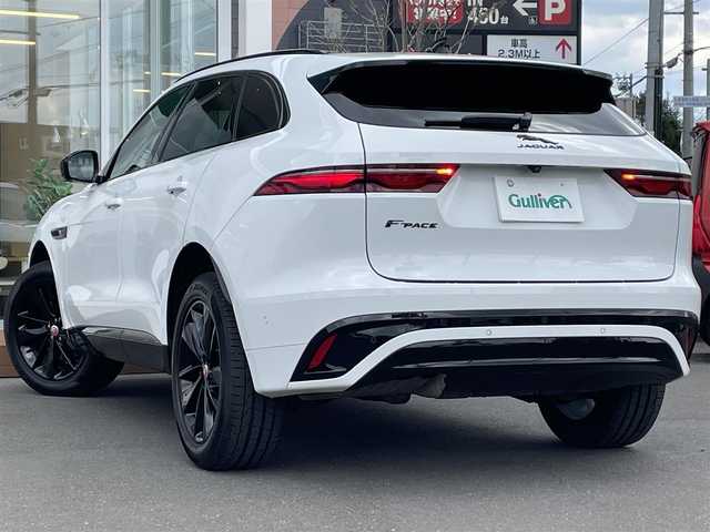 ジャガー ジャガー Ｆペース R－ダイナミック SE 道央・札幌 2023(令5)年 1.5万km フジホワイト ・４WD/・ワンオーナー/・衝突軽減ブレーキ/・ディーゼルターボ/・ディスプレイオーディオ/・全方位カメラ/・バックカメラ/・サンルーフ/・レザーシート/・パワーシート/・コーナーセンサー/・クルーズコントロール/・パドルシフト/・前後ドライブレコーダー/・ビルトインETC/・オートエアコン/・オートライト/・レインセンサーワイパー/・社外レーダー/・ブラインドスポットモニター/・プッシュスタート/・スマートキー/・社外AW＆冬タイヤ積込/・純正フロアマット/・ウィンカーミラー/・LEDヘッドライト/・ルーフレール