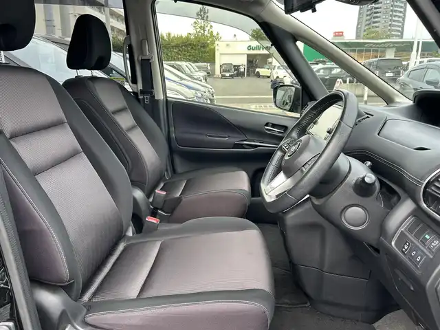 日産 セレナ ハイウェイスター G 島根県 2016(平28)年 5.4万km ダイヤモンドブラック 純正9インチSDナビ/(フルセグ/DVD再生/Bluetooth)/全方位カメラ/フリップダウンモニター　/プロパイロット　/両側パワースライド/ＥＴＣ/エマージェンシーブレーキ　/前席シートヒーター/デジタルインナーミラー/LEDヘッドライト/純正フロアマット