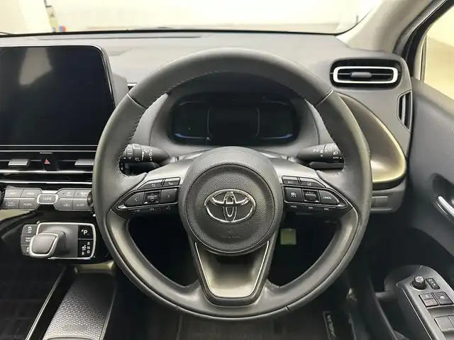 トヨタ アクア Z 兵庫県 2021(令3)年 2.5万km プラチナホワイトパールマイカ 純正コネクトナビ/BT USB/バックカメラ/サイドカメラ/ドライブレコーダー/ビルトインETC/プリクラッシュセーフティー/LDA/BSM/RCTA/PKSB/RSA/レーダークルーズコントロール/コーナーセンサー/AC100V/LEDヘッドライト/LEDフォグライト/オートライト/オートハイビーム/純正ドアバイザー/純正マット/スマートキー