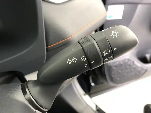トヨタ ＲＡＶ４ アドベンチャー 愛知県 2023(令5)年 2.7万km アティチュードブラックマイカ 純正9型DA（フルセグ、Bluetooth）/ETC2.0/BSM/シートヒーター、エアシート/Bカメラ/4WD/ハンドルヒーター/衝突軽減ブレーキ/ACC/レーンキープアシスト/オートハイビーム/コーナーセンサー/オートライト/フォグライト/パワーシート/ドラレコ/純正アルミホイール/社外フロアマット/三点エアバック
