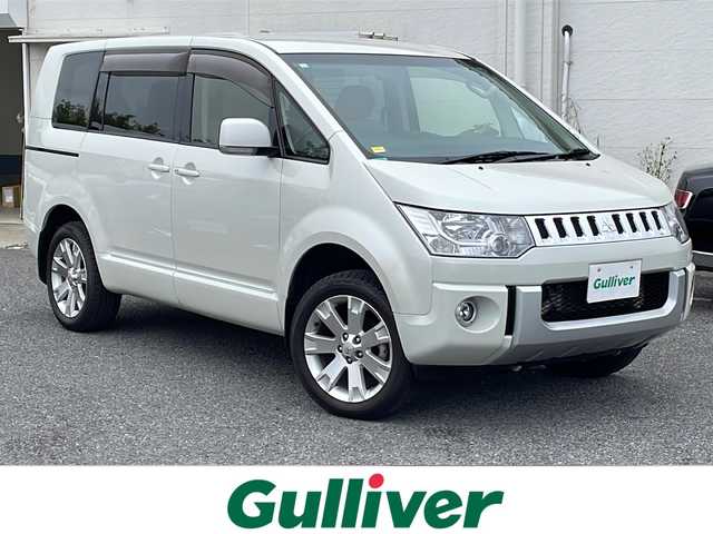 三菱 デリカＤ：５ D－Power package 千葉県 2014(平26)年 5万km ウォームホワイトパール ナビＡＶＩＣ－ＭＲＺ９９　バックカメラ　両側パワースライドドア　シートヒーター　パドルシフト　ＤＶＤ　ETC フルセグ　オートステップ　ディーゼル　ターボ　ＨＩＤ　オートライト　マット　バイザー