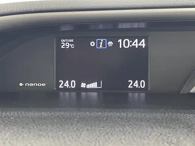 トヨタ ヴォクシー ZS 煌Ⅲ 埼玉県 2020(令2)年 5.3万km ブラック 純正9インチナビ　NSZT-Y68T/(Bluetooth/CD/DVD/AM/FM)/地デジフルセグ/バックカメラ/前後ドライブレコーダー/ETC/クルーズコントロール/車線逸脱警報/衝突軽減ブレーキ/オートマチックハイビーム/アイドリングストップ/ロールサンシェード/フロントフォグランプ/ウィンカーミラー/両側パワースライドドア/ステアリングリモコン/プッシュスタート/純正フロアマット/純正ドアバイザー/純正16インチアルミホイール