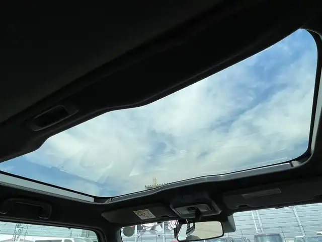 ダイハツ タフト G 滋賀県 2021(令3)年 4.8万km ブラックマイカメタリック 社外ナビ/CD.DVD.Bluetooth.フルセグ/バックカメラ/衝突軽減ブレーキ/コーナーセンサー/前席シートヒーター/アイドリングストップ/ステアリングスイッチ/前後ドライブレコーダー/ETC/電子パーキング/ブレーキホールド/LEDヘッドライト/オートライト/レザー調シートカバー/ガラスルーフ/スマートキー/純正アルミホイール