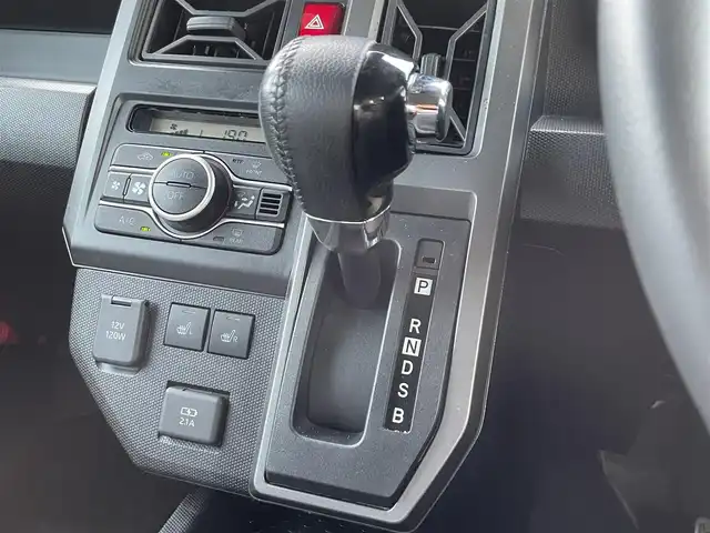 ダイハツ タフト G 滋賀県 2021(令3)年 4.8万km ブラックマイカメタリック 社外ナビ/CD.DVD.Bluetooth.フルセグ/バックカメラ/衝突軽減ブレーキ/コーナーセンサー/前席シートヒーター/アイドリングストップ/ステアリングスイッチ/前後ドライブレコーダー/ETC/電子パーキング/ブレーキホールド/LEDヘッドライト/オートライト/レザー調シートカバー/ガラスルーフ/スマートキー/純正アルミホイール