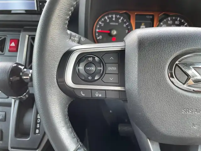 ダイハツ タフト G 滋賀県 2021(令3)年 4.8万km ブラックマイカメタリック 社外ナビ/CD.DVD.Bluetooth.フルセグ/バックカメラ/衝突軽減ブレーキ/コーナーセンサー/前席シートヒーター/アイドリングストップ/ステアリングスイッチ/前後ドライブレコーダー/ETC/電子パーキング/ブレーキホールド/LEDヘッドライト/オートライト/レザー調シートカバー/ガラスルーフ/スマートキー/純正アルミホイール