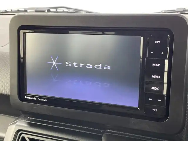 ダイハツ タフト G 新潟県 2021(令3)年 4.8万km ブラックマイカメタリック ストラーダSDナビ【CN-RE07WD】/　CD.DVD.Bluetooth.フルセグTV/バックモニター/衝突被害軽減ブレーキ/コーナーセンサー/前席シートヒーター/アイドリングストップ/ステアリングスイッチ/前後ドライブレコーダー/ETC/電子パーキング/ブレーキホールド/LEDヘッドライト/オートライト/レザー調シートカバー/ガラスルーフ/スマートキー/純正アルミホイール