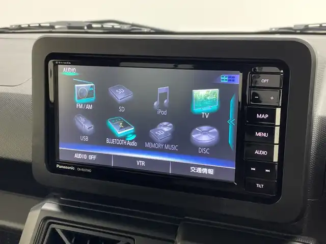 ダイハツ タフト G 新潟県 2021(令3)年 4.8万km ブラックマイカメタリック ストラーダSDナビ【CN-RE07WD】/　CD.DVD.Bluetooth.フルセグTV/バックモニター/衝突被害軽減ブレーキ/コーナーセンサー/前席シートヒーター/アイドリングストップ/ステアリングスイッチ/前後ドライブレコーダー/ETC/電子パーキング/ブレーキホールド/LEDヘッドライト/オートライト/レザー調シートカバー/ガラスルーフ/スマートキー/純正アルミホイール