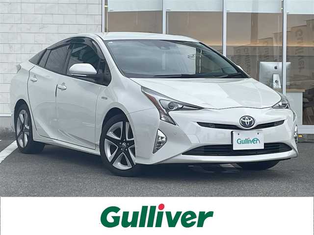 トヨタ プリウス A プレミアム　ツーリングセレ 宮崎県 2017(平29)年 11.3万km ホワイトパールクリスタルシャイン ワンオーナー/純正ナビ「DSZT-YC4T」/(AM.FM.Bluetooth.CD.DVD.SD)/フルセグTV/バックカメラ/ビルドインETC/ドライブレコーダー/パワーシート/シートヒーター/クリアランスソナー/レーダークルーズコントロール/パーキングアシスト/衝突軽減ブレーキ/レーンキープアシスト/横滑り防止機能/電格ミラー/パワーウィンドウ/パワーステアリング/ステアリングスイッチ/スマートキー
