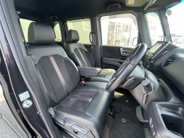 ホンダ Ｎ ＢＯＸ カスタム G L ターボ ホンダセンシング 熊本県 2018(平30)年 8.7万km プレミアムベルベットパープル・パール (株)IDOMが運営する【じしゃロン熊本店】の自社ローン専用車両になります。こちらは現金またはオートローンご利用時の価格です。自社ローンご希望の方は別途その旨お申付け下さい　/社外ナビ（CN-RE04D）/バックカメラ/フルセグテレビ/DVD/CD/Bluetooth接続/ビルトインETC/ハーフレザーシート/両側パワースライドドア/クルーズコントロール/LEDヘッドライト/スマートキー/純正アルミホイール
