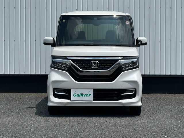 ホンダ Ｎ ＢＯＸ カスタム G EX ターボ ホンダセンシング 千葉県 2018(平30)年 3万km プラチナホワイトパール 純正8インチナビ/(フルセグTV BT CD DVD FM AM)/バックカメラ/衝突被害軽減システム/車線逸脱警報/クルーズコントロール/ハーフレザーシート/両側パワースライドドア/横滑り防止装置/ETC/アイドリングストップ/LEDヘッドライト/フォグランプ/オートライト/ウィンカーミラー/電動格納ミラー/純正15インチAW/シートリフター/プッシュスタート/スマートキー/フロアマット/ドアバイザー/スペアキー/取扱説明書/保証書