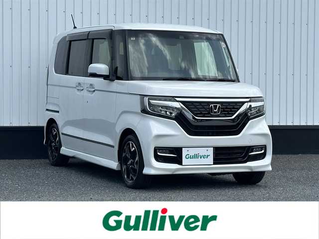 ホンダ Ｎ ＢＯＸ カスタム G EX ターボ ホンダセンシング 千葉県 2018(平30)年 3万km プラチナホワイトパール 純正8インチナビ/(フルセグTV BT CD DVD FM AM)/バックカメラ/衝突被害軽減システム/車線逸脱警報/クルーズコントロール/ハーフレザーシート/両側パワースライドドア/横滑り防止装置/ETC/アイドリングストップ/LEDヘッドライト/フォグランプ/オートライト/ウィンカーミラー/電動格納ミラー/純正15インチAW/シートリフター/プッシュスタート/スマートキー/フロアマット/ドアバイザー/スペアキー/取扱説明書/保証書