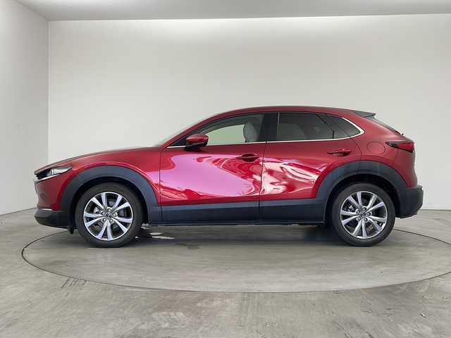 マツダ ＣＸ－３０ 20S プロアクティブツーリングセレ 兵庫県 2020(令2)年 3.1万km ソウルレッドクリスタルM ・純正ナビ＆Bluetooth＆CD/DVD＆TV/・バックカメラ/・ビルドインETC/・衝突被害軽減システム/・レーダークルーズコントロール/・レーンキープアシスト/・パワーバックドア/・前後ドライブレコーダー/・純正フロアマット/・パワーシート（運転席）/・シートヒーター（運転席・助手席）/・革巻きステアリング/・ステアリングリモコン/・ステアリングヒーター/・パドルシフト/・電動パーキングブレーキ/・オートブレーキホールド/・ヘッドアップディスプレイ/・アイドリングストップ/・純正18インチアルミホイール/・ABS/・横滑り防止機能/・前後コーナーセンサー/・盗難防止装置/・オートライト/・オートマチックハイビーム/・LEDヘッドライト/・W＋サイドエアバック/・カーテンエアバック/・スマートキー/・オートエアコン