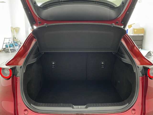 マツダ ＣＸ－３０ 20S プロアクティブツーリングセレ 兵庫県 2020(令2)年 3.1万km ソウルレッドクリスタルM ・純正ナビ＆Bluetooth＆CD/DVD＆TV/・バックカメラ/・ビルドインETC/・衝突被害軽減システム/・レーダークルーズコントロール/・レーンキープアシスト/・パワーバックドア/・前後ドライブレコーダー/・純正フロアマット/・パワーシート（運転席）/・シートヒーター（運転席・助手席）/・革巻きステアリング/・ステアリングリモコン/・ステアリングヒーター/・パドルシフト/・電動パーキングブレーキ/・オートブレーキホールド/・ヘッドアップディスプレイ/・アイドリングストップ/・純正18インチアルミホイール/・ABS/・横滑り防止機能/・前後コーナーセンサー/・盗難防止装置/・オートライト/・オートマチックハイビーム/・LEDヘッドライト/・W＋サイドエアバック/・カーテンエアバック/・スマートキー/・オートエアコン