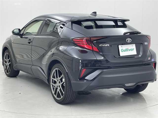 トヨタ Ｃ－ＨＲ S GRスポーツ 茨城県 2023(令5)年 1.3万km ブラックマイカ 純正8型DA/全周囲カメラ/フルセグ/ナビキット/AC100V/衝突被害軽減ブレーキ/車線逸脱抑制装置/レーダークルーズコントロール/オートマチックハイビーム/クリアランスソナー/BSM/ETC2.0/ドラレコ/シートヒーター/純正19インチAW/LEDヘッドライト/スマートキー