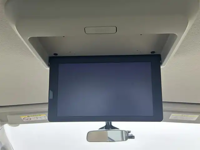 日産 セレナ ハイウェイスター G プロパイロットED 岡山県 2017(平29)年 3.9万km ブリリアントホワイトパール 純正９インチナビ/型番:MM516D-L/【フルセグTV/CD/DVD/Blu-ray/Bluetooth/USB/AUX/iPod】/純正１０インチ後席モニター/プレミアムインテリア/プロパイロット/エマージェンシーブレーキ/両側パワースライドドア/バックカメラ/ＬＥＤヘッドライト/ＥＴＣ/革巻きステアリング/スマートキー/純正ドライブレコーダー（前）/純正フロアマット/LEDルームランプ