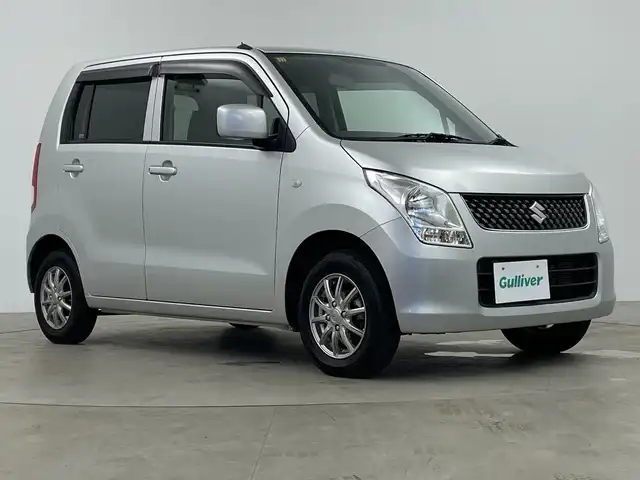 スズキ ワゴンＲ FX 鹿児島県 2010(平22)年 4万km シルキーシルバーメタリック カロッツェリアナビ（AVIC-MRZ07）/FM・AM・DVD・CD/Bluetooth Audio/ワンセグテレビ/バックカメラ/社外13インチアルミホイール/リモコンキー/スペアキー/純正フロアマット/取扱説明書/保証書/ETC