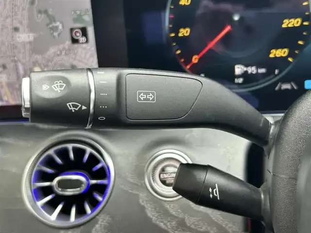 メルセデス・ベンツ Ｍ・ベンツ ＣＬＳ２２０ｄ スポーツ エクスクルーシブPKG 大分県 2022(令4)年 1.1万km ダイヤモンドホワイト 〇革シート/〇サンルーフ/〇純正メーカーナビ/　ラジオ・BT・フルセグ/〇全方位カメラ/〇ETC/〇社外レーダー/〇シートヒーター/〇エアーシート/〇ACC/〇LKA/〇BSM/〇パドルシフト/〇HUD/〇ブルメスターサウンドシステム/〇ステアリングスイッチ/〇純正LEDヘッドライト/〇純正バックフォグ/〇パワーバックドア/〇アイドリングストップ/〇前後ドライブレコーダー/〇前席3wayメモリーシート/〇パワーシート/〇保証書/〇取扱説明書/〇スペアキー