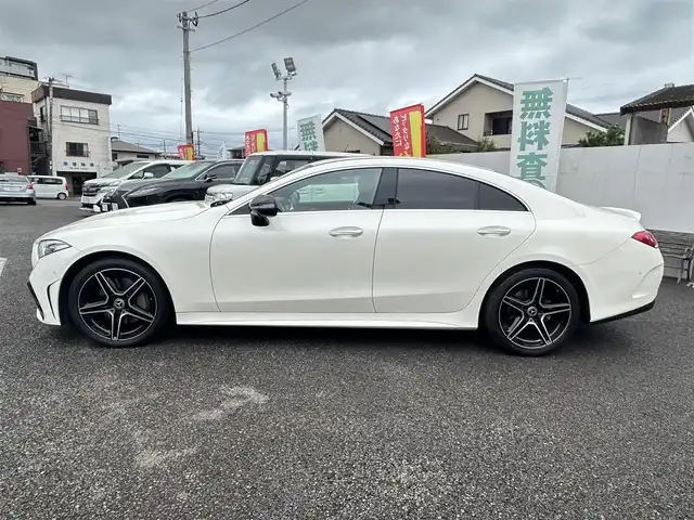 メルセデス・ベンツ Ｍ・ベンツ ＣＬＳ２２０ｄ スポーツ エクスクルーシブPKG 大分県 2022(令4)年 1.1万km ダイヤモンドホワイト 〇革シート/〇サンルーフ/〇純正メーカーナビ/　ラジオ・BT・フルセグ/〇全方位カメラ/〇ETC/〇社外レーダー/〇シートヒーター/〇エアーシート/〇ACC/〇LKA/〇BSM/〇パドルシフト/〇HUD/〇ブルメスターサウンドシステム/〇ステアリングスイッチ/〇純正LEDヘッドライト/〇純正バックフォグ/〇パワーバックドア/〇アイドリングストップ/〇前後ドライブレコーダー/〇前席3wayメモリーシート/〇パワーシート/〇保証書/〇取扱説明書/〇スペアキー