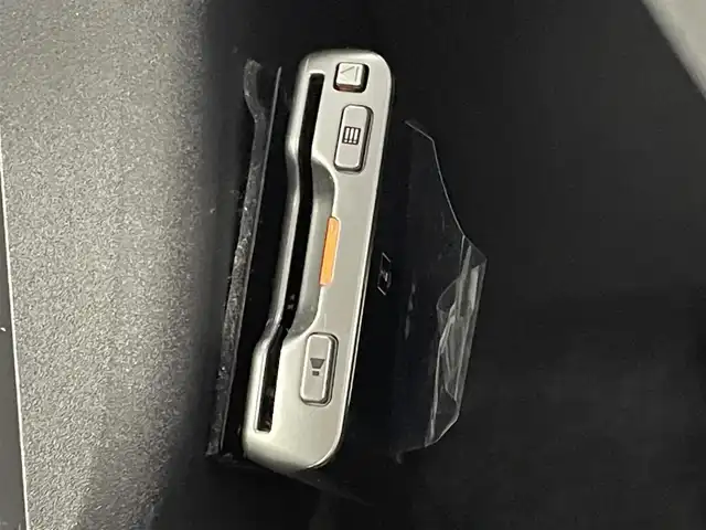 ダイハツ ムーヴ キャンバス ストライプス G ターボ 群馬県 2022(令4)年 2.4万km シャイニングホワイトパール/サンドベージュメタリック ナビ　バックカメラ　両側電動スライドドア　シートヒーター　衝突被害軽減ブレーキ　アダプティブクルーズコントロール　レーンアシスト　電動パーキングブレーキ　LEDライト　ETC　スマートキー　禁煙車