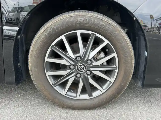 トヨタ ヴォクシー ZS 煌 静岡県 2016(平28)年 5.3万km ブラック 7人乗り/3列シート/純正7インチナビ/（FM/AM/SD/USB/CD/BT）/フルセグTV/両側電動スライド/バックカメラ/ETC車載器/オートライト/オートハイビーム/スマートキー/プッシュスタート/チップアップシート/衝突軽減システム/純正16AW