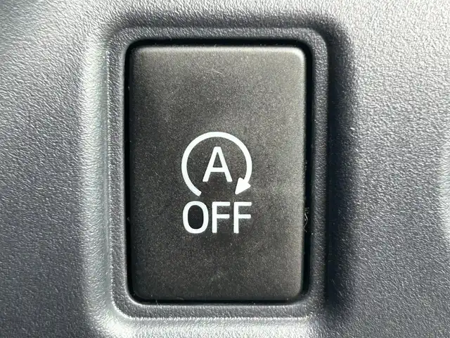 トヨタ ヴォクシー ZS 煌 静岡県 2016(平28)年 5.3万km ブラック 7人乗り/3列シート/純正7インチナビ/（FM/AM/SD/USB/CD/BT）/フルセグTV/両側電動スライド/バックカメラ/ETC車載器/オートライト/オートハイビーム/スマートキー/プッシュスタート/チップアップシート/衝突軽減システム/純正16AW