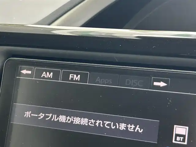 トヨタ ヴォクシー ZS 煌 静岡県 2016(平28)年 5.3万km ブラック 7人乗り/3列シート/純正7インチナビ/（FM/AM/SD/USB/CD/BT）/フルセグTV/両側電動スライド/バックカメラ/ETC車載器/オートライト/オートハイビーム/スマートキー/プッシュスタート/チップアップシート/衝突軽減システム/純正16AW