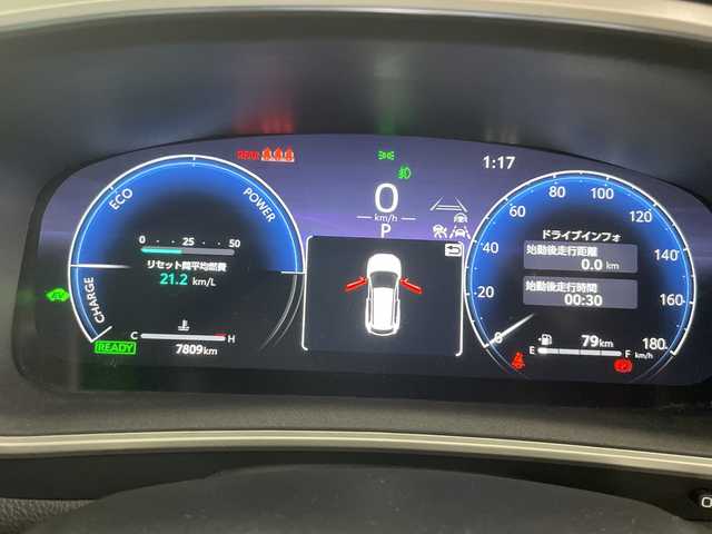 トヨタ カローラ クロス ハイブリッド Z 道央・札幌 2025(令7)年 0.8万km アティチュードブラックマイカ ・4WD/ムーンルーフ/モデリスタエアロ/・トヨタセーフティセンス/・レーダークルーズコントロール/・プリクラッシュセーフティ/・純正ディスプレイオーディオ　/・フルセグ/BT/USB/バックカメラ/・パワーバックドア/・ハーフレザーシート/D席パワーシート/・前席シートヒーター/・LEDオートライト/オートマチックハイビーム/・ETC2.0/ステアリングスイッチ/・スマートキー