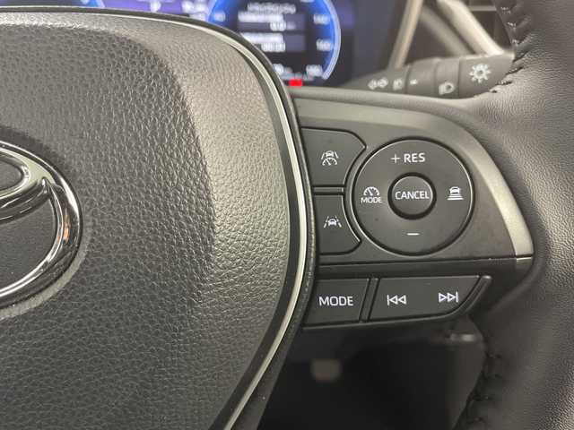 トヨタ カローラ クロス ハイブリッド Z 道央・札幌 2025(令7)年 0.8万km アティチュードブラックマイカ ・4WD/ムーンルーフ/モデリスタエアロ/・トヨタセーフティセンス/・レーダークルーズコントロール/・プリクラッシュセーフティ/・純正ディスプレイオーディオ　/・フルセグ/BT/USB/バックカメラ/・パワーバックドア/・ハーフレザーシート/D席パワーシート/・前席シートヒーター/・LEDオートライト/オートマチックハイビーム/・ETC2.0/ステアリングスイッチ/・スマートキー