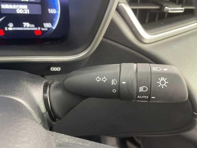 トヨタ カローラ クロス ハイブリッド Z 道央・札幌 2025(令7)年 0.8万km アティチュードブラックマイカ ・4WD/ムーンルーフ/モデリスタエアロ/・トヨタセーフティセンス/・レーダークルーズコントロール/・プリクラッシュセーフティ/・純正ディスプレイオーディオ　/・フルセグ/BT/USB/バックカメラ/・パワーバックドア/・ハーフレザーシート/D席パワーシート/・前席シートヒーター/・LEDオートライト/オートマチックハイビーム/・ETC2.0/ステアリングスイッチ/・スマートキー