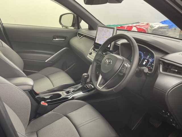 トヨタ カローラ クロス ハイブリッド Z 道央・札幌 2025(令7)年 0.8万km アティチュードブラックマイカ ・4WD/ムーンルーフ/モデリスタエアロ/・トヨタセーフティセンス/・レーダークルーズコントロール/・プリクラッシュセーフティ/・純正ディスプレイオーディオ　/・フルセグ/BT/USB/バックカメラ/・パワーバックドア/・ハーフレザーシート/D席パワーシート/・前席シートヒーター/・LEDオートライト/オートマチックハイビーム/・ETC2.0/ステアリングスイッチ/・スマートキー