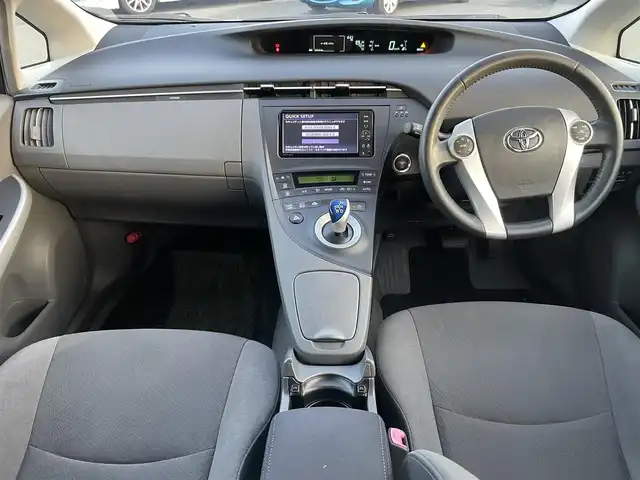 トヨタ プリウス S　LEDエディション 大阪府 2011(平23)年 2.9万km ホワイトパールクリスタルシャイン (株)IDOMが運営する【じしゃロン堺店】の自社ローン専用車両になります。/こちらは現金またはオートローンご利用時の価格です。自社ローンご希望の方は別途その旨お申付け下さい