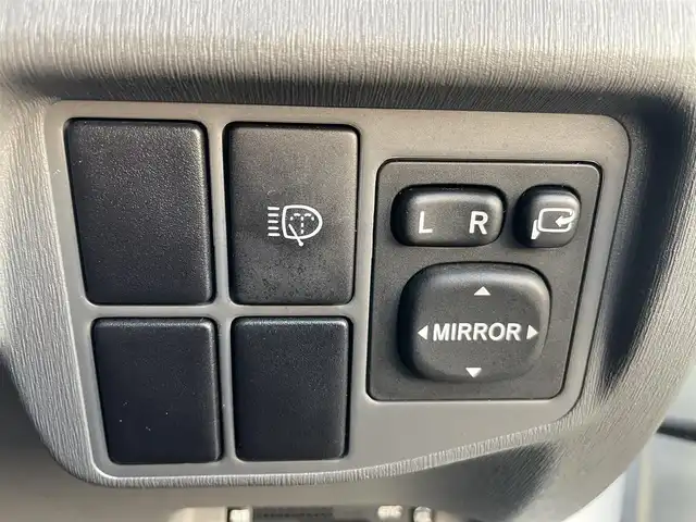 トヨタ プリウス S　LEDエディション 大阪府 2011(平23)年 2.9万km ホワイトパールクリスタルシャイン (株)IDOMが運営する【じしゃロン堺店】の自社ローン専用車両になります。/こちらは現金またはオートローンご利用時の価格です。自社ローンご希望の方は別途その旨お申付け下さい