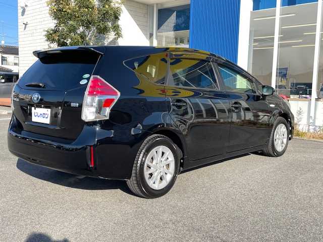 トヨタ プリウス α G 福島県 2015(平27)年 10.5万km アティチュードブラックマイカ (株)IDOMが運営する【じしゃロンいわき店】の自社ローン対象車両になります。こちらは現金ご利用時の価格です。自社ローンご希望の方は別途その旨お申付け下さい。/登録時走行距離104745km/ストラーダ製カーナビゲーション/型番：CN-RS01WD/バックカメラ/プッシュスタート/スマートキー/衝突軽減システム/レーンキープアシスト/オートハイビーム/ドライブレコーダー/サイドバイザー/フロアマット/ETC