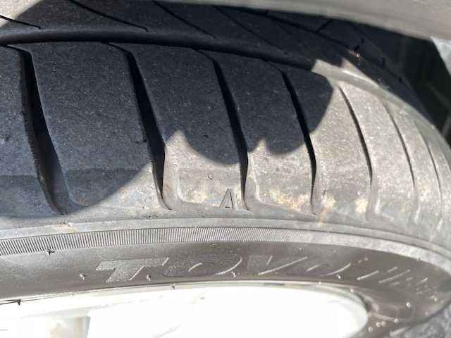 トヨタ プリウス α G 福島県 2015(平27)年 10.5万km アティチュードブラックマイカ (株)IDOMが運営する【じしゃロンいわき店】の自社ローン対象車両になります。こちらは現金ご利用時の価格です。自社ローンご希望の方は別途その旨お申付け下さい。/登録時走行距離104745km/ストラーダ製カーナビゲーション/型番：CN-RS01WD/バックカメラ/プッシュスタート/スマートキー/衝突軽減システム/レーンキープアシスト/オートハイビーム/ドライブレコーダー/サイドバイザー/フロアマット/ETC